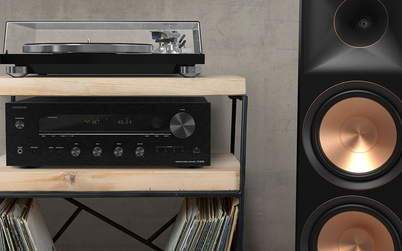 Amply stereo Hifi Onkyo TX-8470 và đầu đọc đĩa than