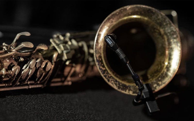 Micro nhạc cụ Shure Beta 98H/C thu âm kèn saxophone