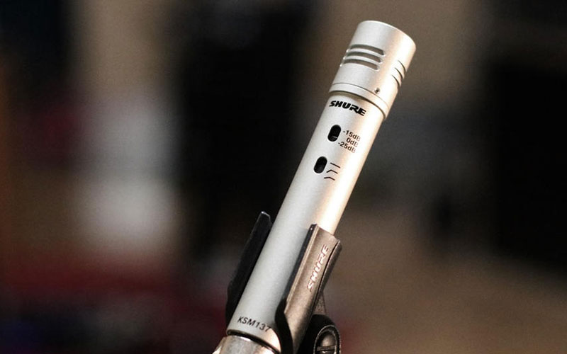 micro condenser cho nhạc cụ Shure KSM137