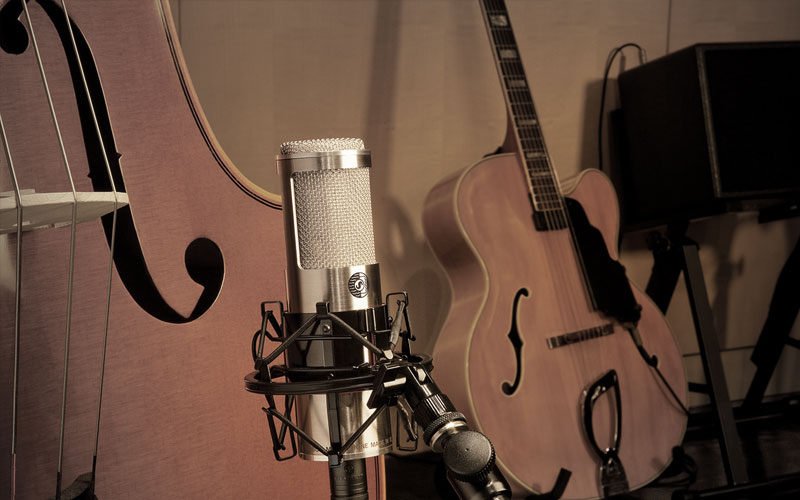 Micro ribbon Shure KSM353/ED thu âm guitar bass