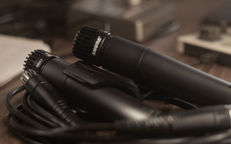 micro nhạc cụ Shure SM57