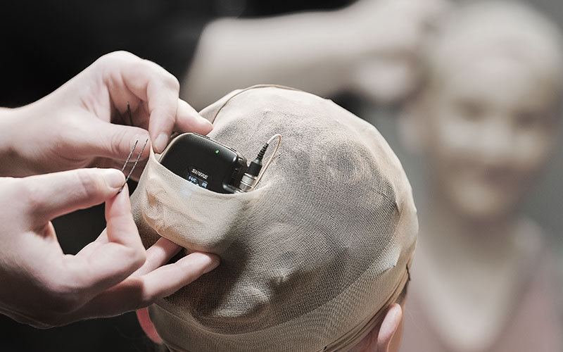 Bộ phát bodypack siêu nhỏ gọn Shure ADX1M