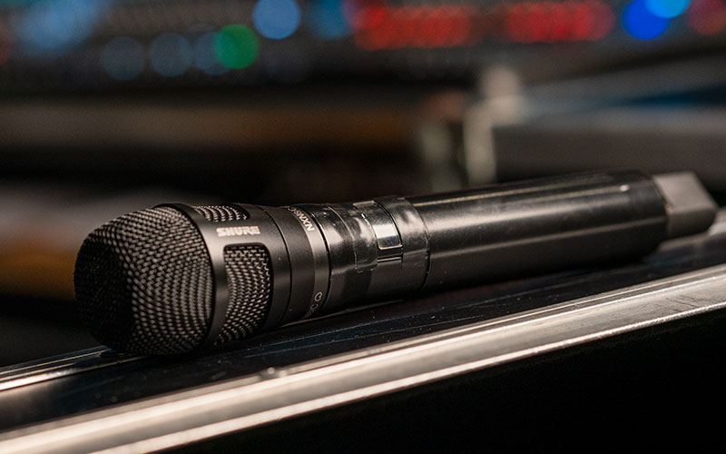 Micro không dây cầm tay Shure ADX2/N8C đầu mic Nexadyne 8C