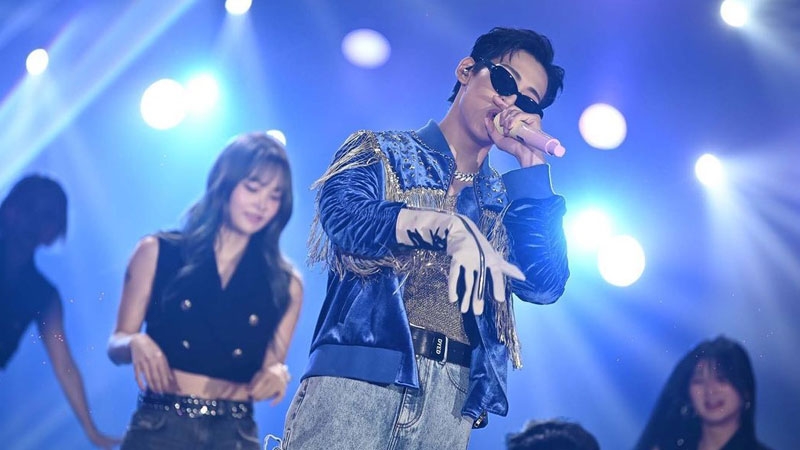 Ban Dam Rapper Rapper kiêm ca sĩ BamBam tin dùng Shure Axient Digital trong cả hai ...