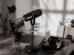 SHURE MV7