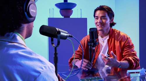 Shure MV7i có tương thích với thiết bị/ phần mềm hiện tại của tôi không?