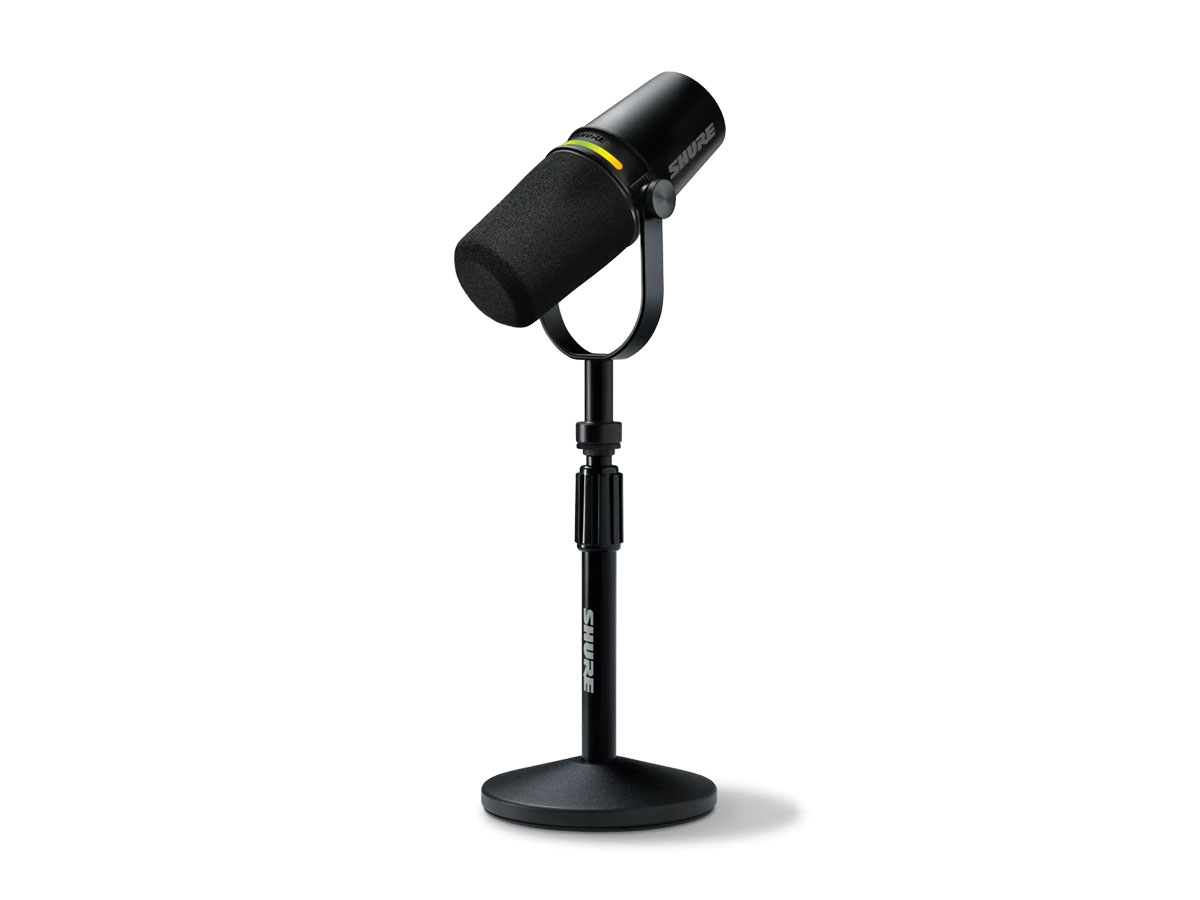 SHURE MV7+ Podcast Kit