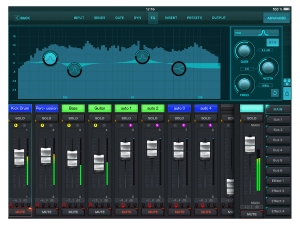 Behringer XR18